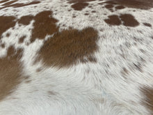 Load image into Gallery viewer, Premium Exotic Cowhide 1.96 x 2.34 m