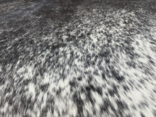 Load image into Gallery viewer, Premium Exotic Cowhide 1.98 x 2.26 m
