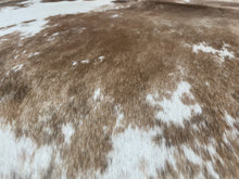 Load image into Gallery viewer, Premium Exotic Cowhide 2.11 x 2.11 m