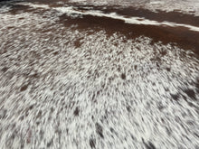 Load image into Gallery viewer, Premium Exotic Cowhide 2.36 x 2.62 m