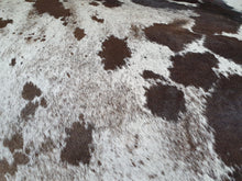 Load image into Gallery viewer, Premium Exotic Cowhide 2.1 x 2.3 m