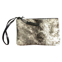 Load image into Gallery viewer, Tumbleweed Natural Cowhide Clutch