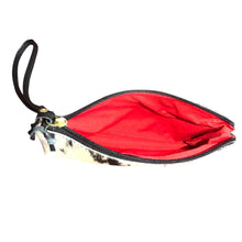 Load image into Gallery viewer, Tumbleweed Natural Cowhide Clutch