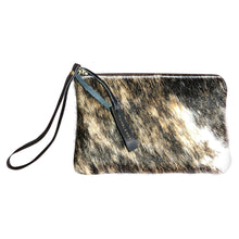 Load image into Gallery viewer, Tumbleweed Natural Cowhide Clutch