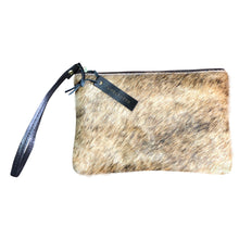 Load image into Gallery viewer, Tumbleweed Natural Cowhide Clutch