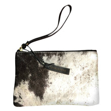 Load image into Gallery viewer, Tumbleweed Natural Cowhide Clutch