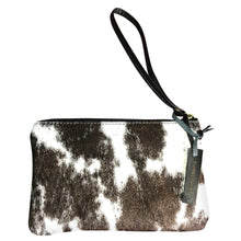 Load image into Gallery viewer, Tumbleweed Natural Cowhide Clutch