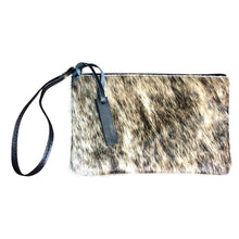 Load image into Gallery viewer, Tumbleweed Natural Cowhide Clutch