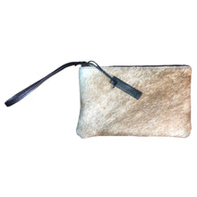 Load image into Gallery viewer, Tumbleweed Natural Cowhide Clutch