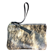 Load image into Gallery viewer, Tumbleweed Natural Cowhide Clutch