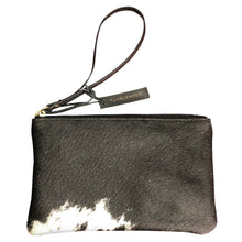 Load image into Gallery viewer, Tumbleweed Natural Cowhide Clutch