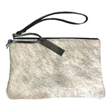 Load image into Gallery viewer, Tumbleweed Natural Cowhide Clutch