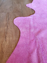 Load image into Gallery viewer, Natural Suede Rug Pink 1.50 x 2.00 m