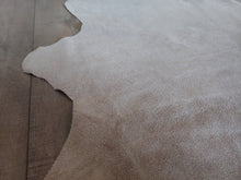 Load image into Gallery viewer, Natural Suede Rug Camel 1.50 x 2.00 m