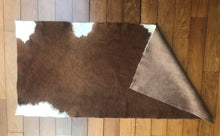 Load image into Gallery viewer, Natural Cowhide Throw Mocha &amp; Ivory 2' 4" X 5'